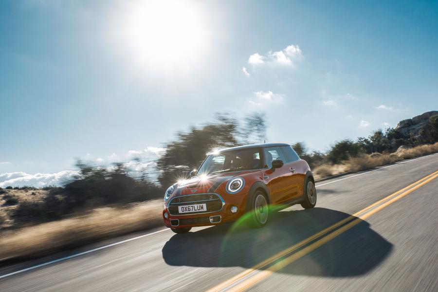  Mini Cooper S (F56) 2018 года  (WW) (фото 128 из 196)